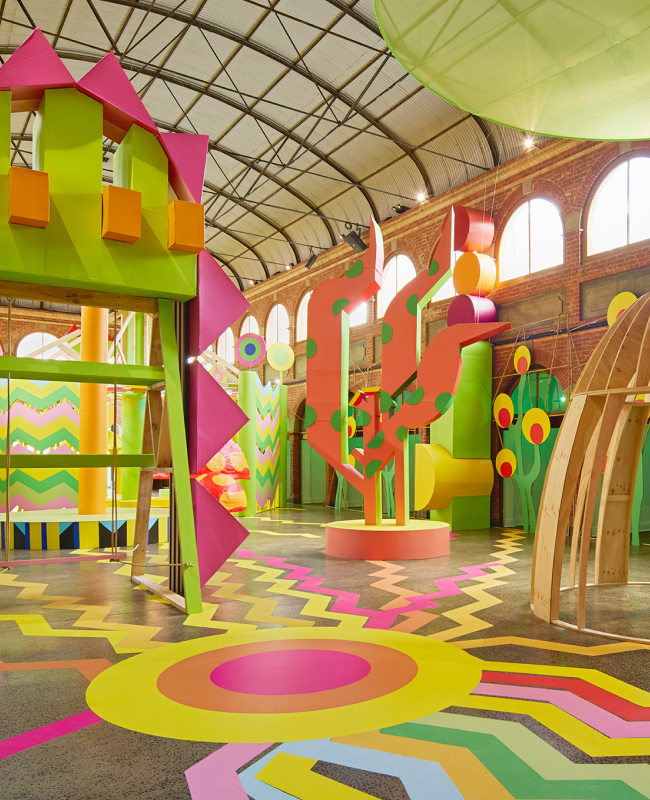 CHASING SUNBEAMS art experience by Morag Myerscough